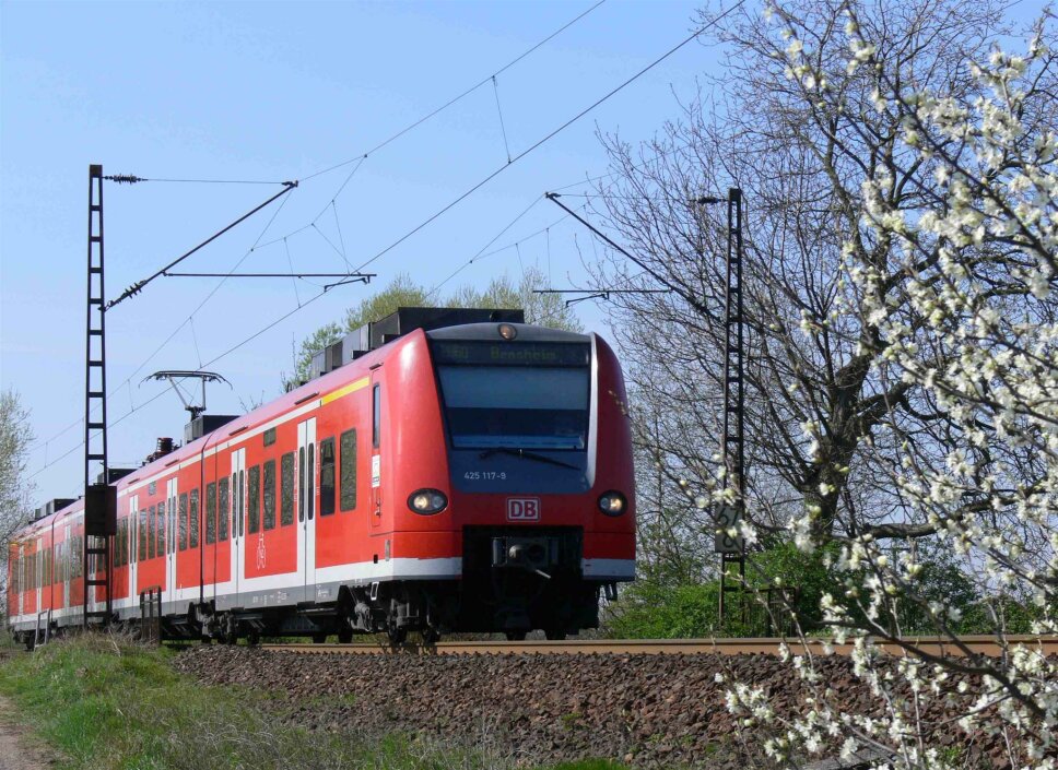 40-25 Regionaler Schienenverkehr